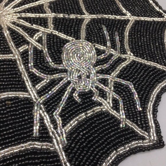 x4 Nicole Miller Halloween Silver Spider Beaded Placemat Set Spiderweb Black 15" - Picture 3 of 8